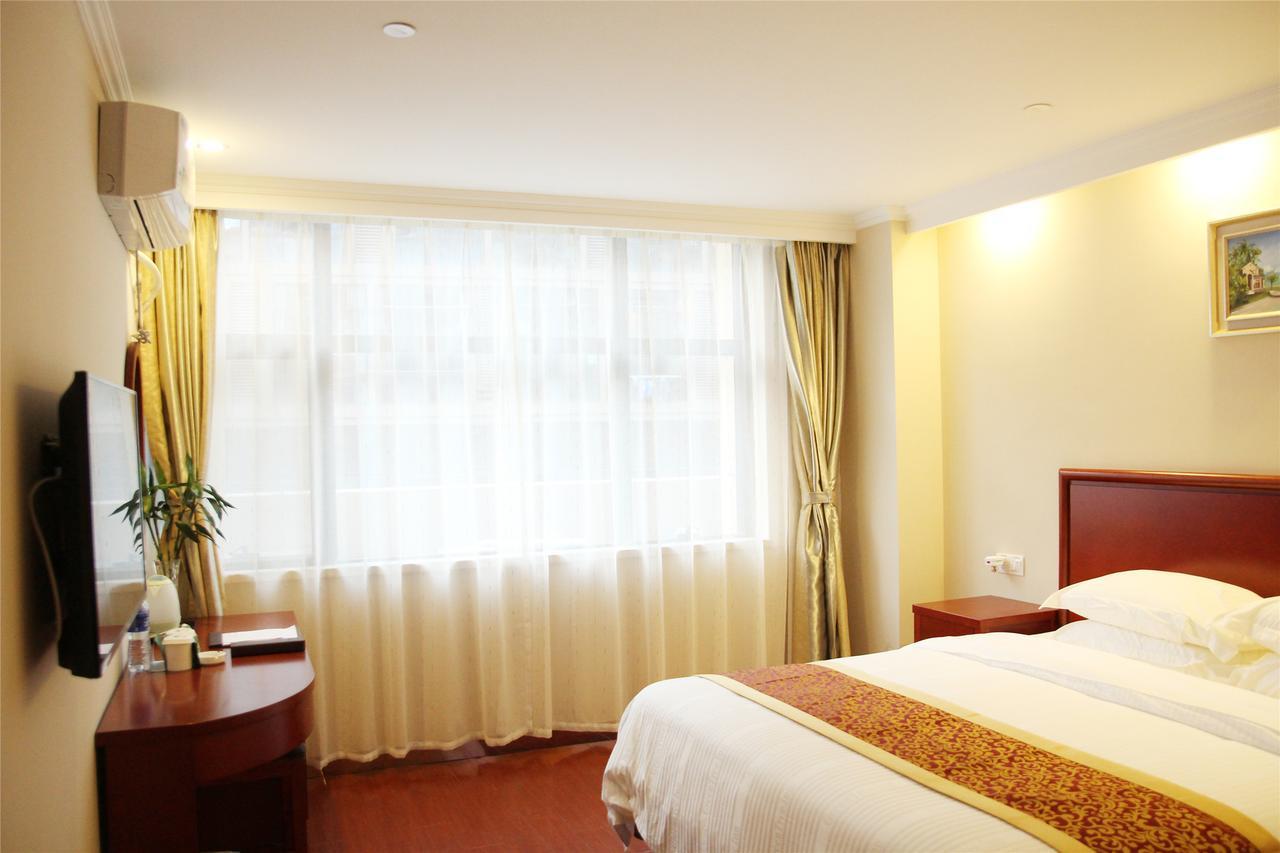 Greentree Inn Shanghai Wild Zoo Dachuan Freeway Express Hotel Exteriör bild