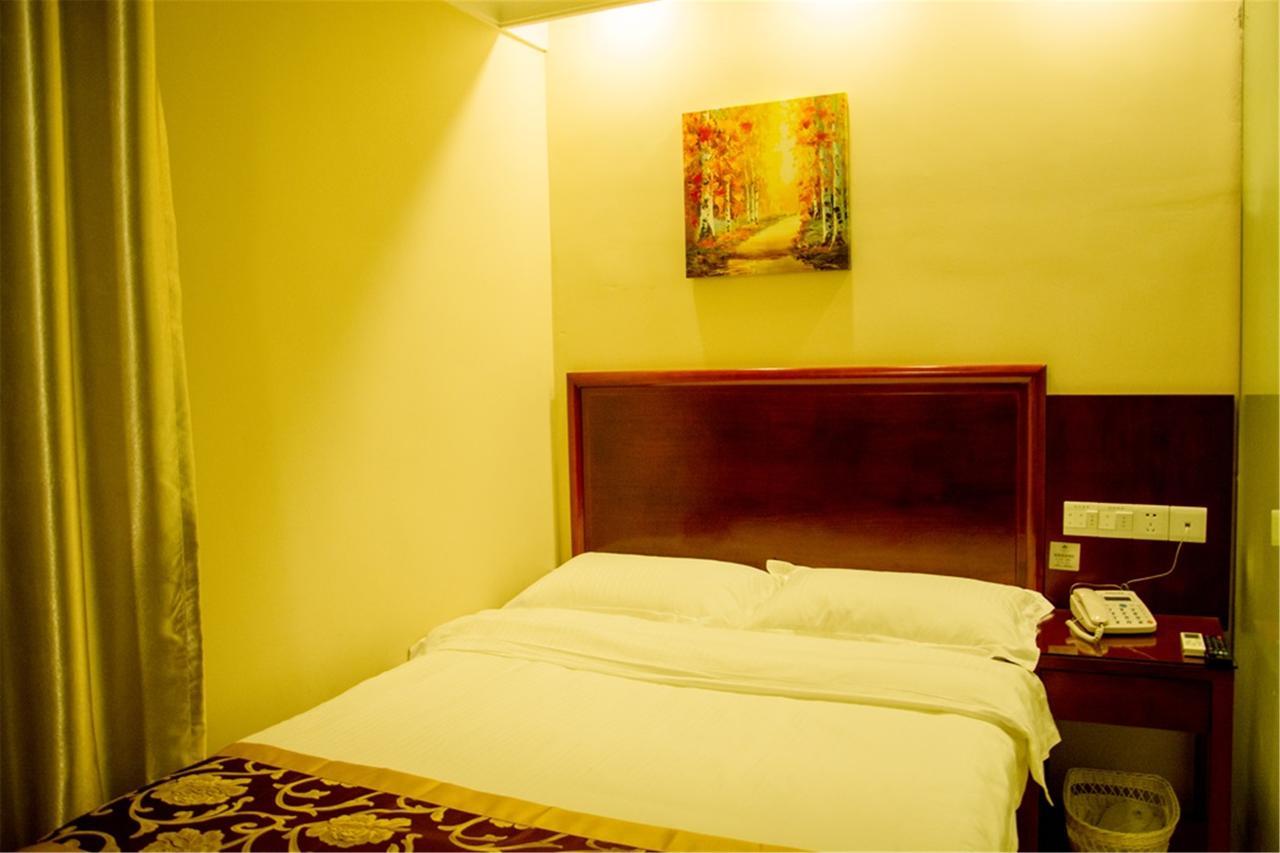 Greentree Inn Shanghai Wild Zoo Dachuan Freeway Express Hotel Exteriör bild